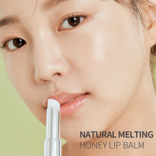 Увлажняющий защитный бальзам для губ YNM Natural Melting Honey Lip Balm